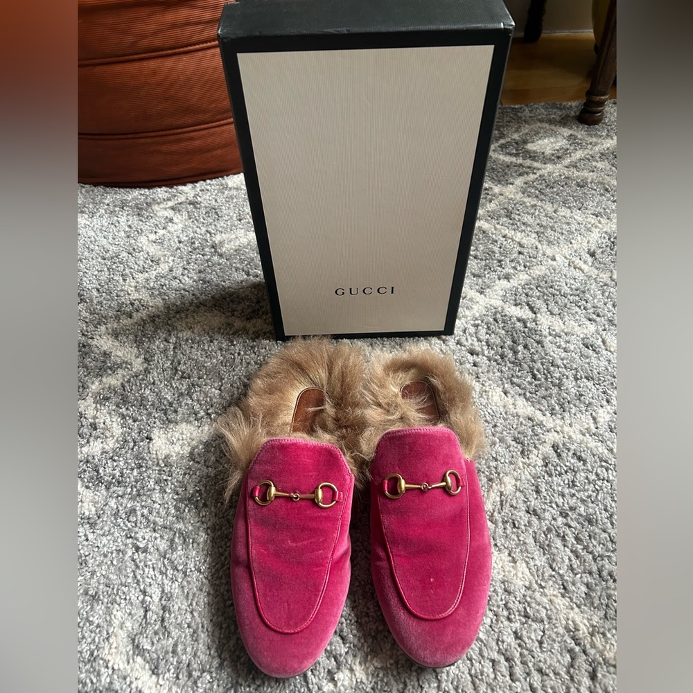 Gucci Princetown Fur-Lined Velvet Mules